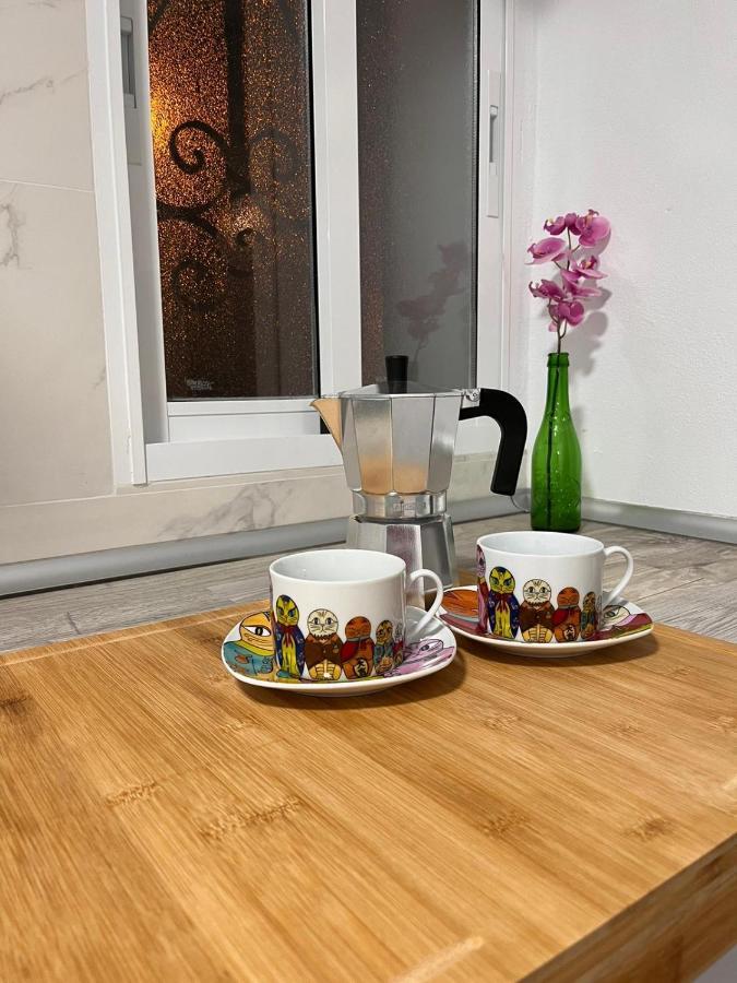 מארבלה Acogedor Apartamento Cerca De La Playa מראה חיצוני תמונה